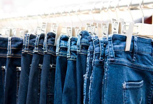 Neue Jeans