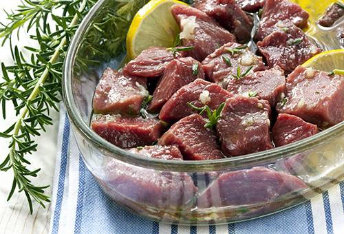 Lamm in Marinade
