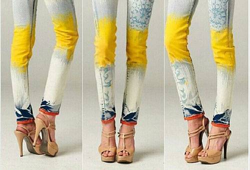 Gefärbte und ausgekochte Jeans