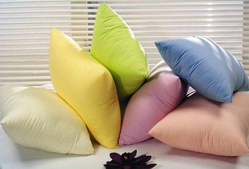 bunte Kissen
