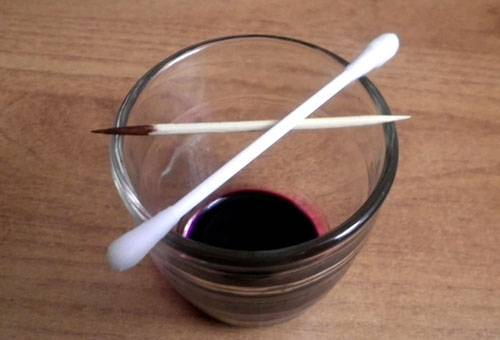 Kaliumpermanganatlösung zum Entfernen von Tinte