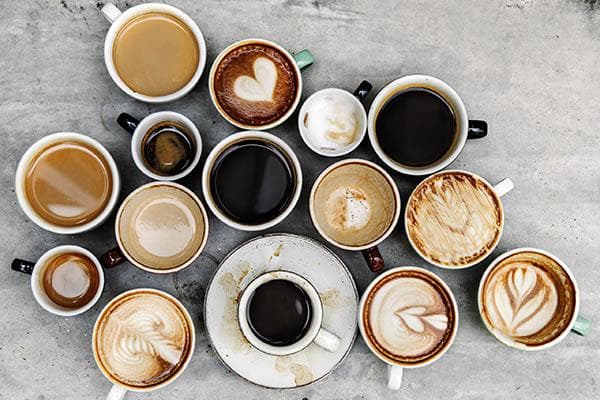 Viele Tassen Kaffee