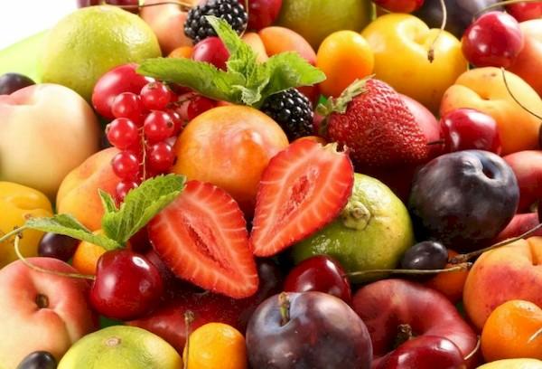 Beeren und Obst