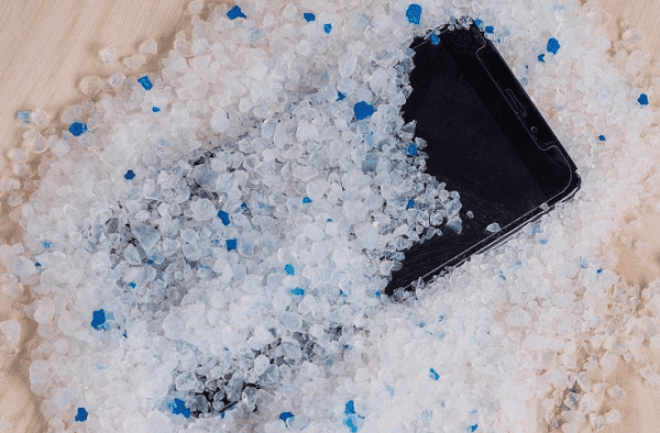 Telefon in Silicagel