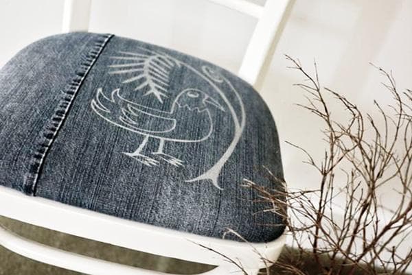 Stuhlbezug aus Jeans mit Muster