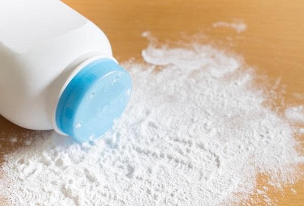 Weißes Babypuder