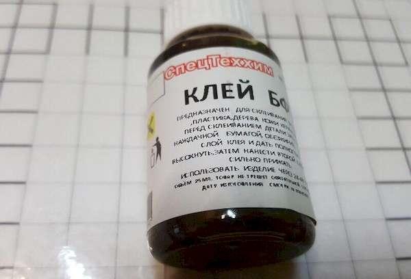 Klebstoff BF-2