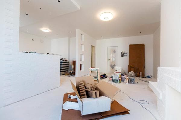 Renovierung einer Wohnung mit offenem Grundriss