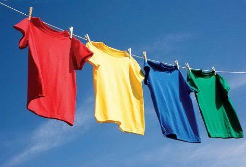 bunte T-Shirts