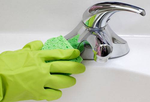 Beseitigung überschüssiger Feuchtigkeit im Badezimmer