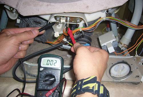 Reparatur einer Waschmaschine