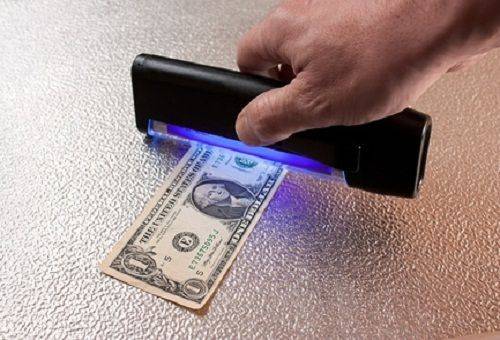 Echtheitsprüfung von Dollar