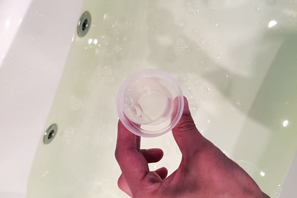 Desinfektionsmittel für Whirlpool-Wannen