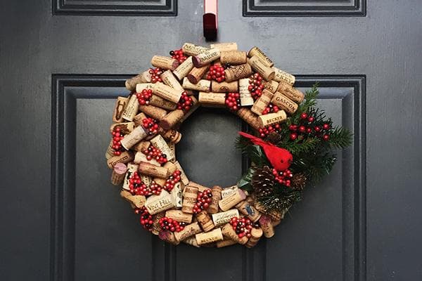 Weihnachtskranz aus Weinkorken