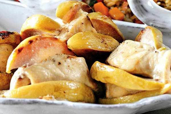 Gebratenes Hähnchen mit Quitten