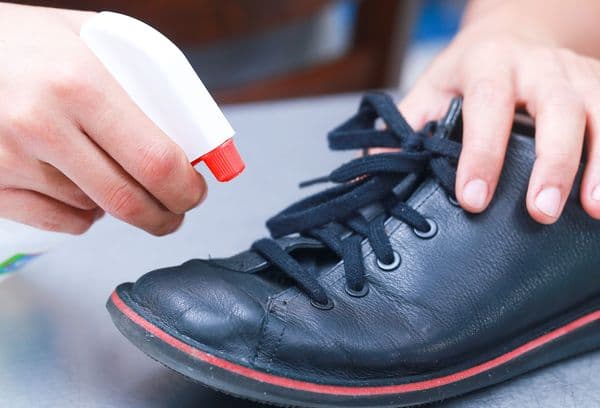 Schuhreinigung
