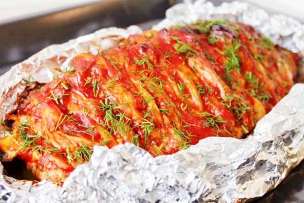 Gebackenes Fleisch mit Paprika
