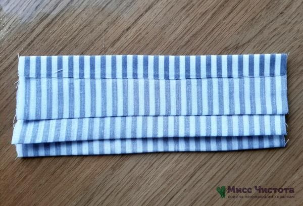 plier le tissu en zigzag