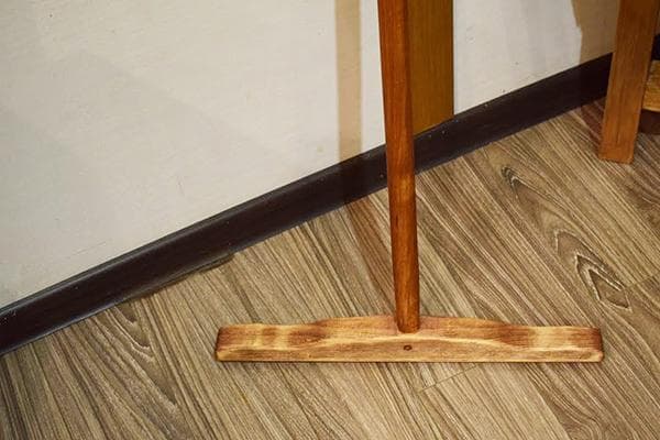 Holzschrubber