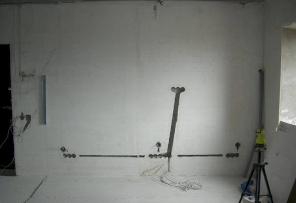Kabel in der Wand