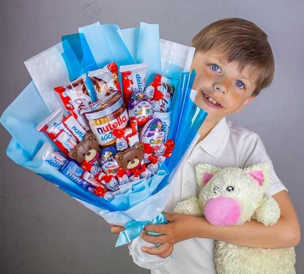 Blumensträuße aus Süßigkeiten für Kinder von 8-10 Jahren: