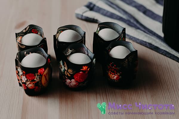 Eier mit Thermoaufklebern