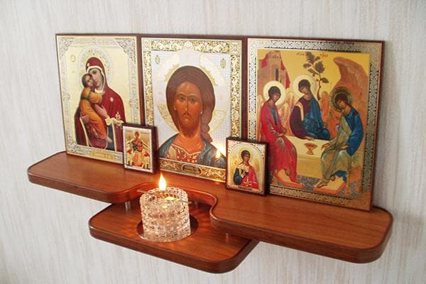Häuslicher orthodoxer Altar