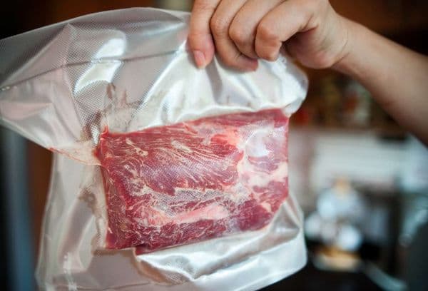 Fleisch in Vakuumverpackung