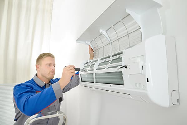 Wartung der Klimaanlage