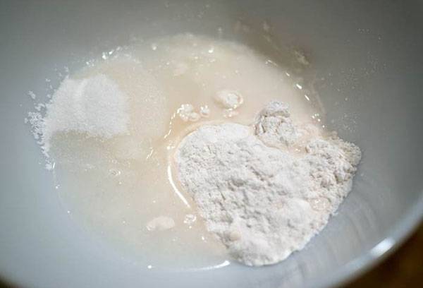 Stärke mit Zitronensaft