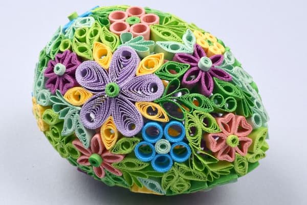 Osterei in Quilling-Technik