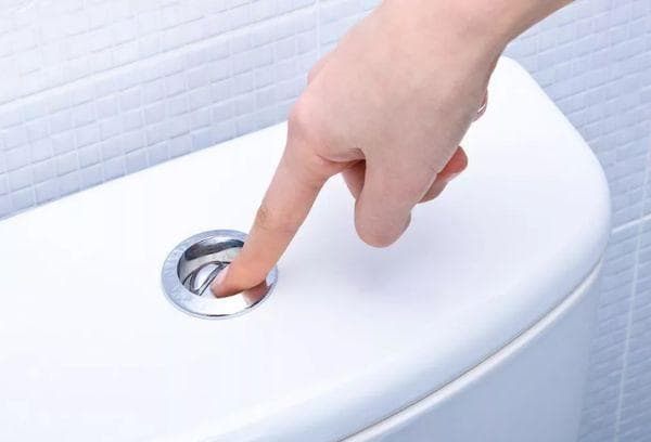 Toilettenspülkasten
