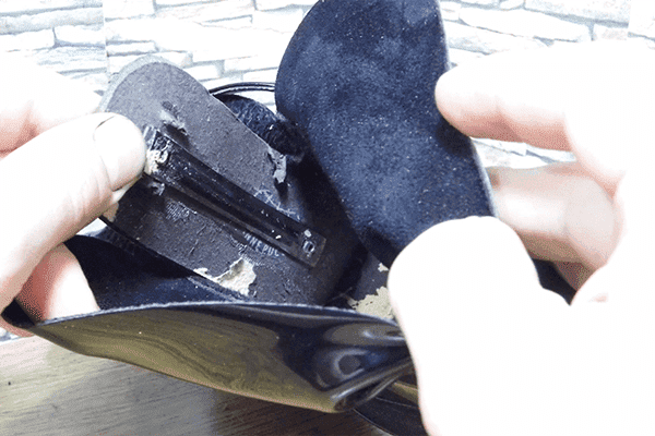Quietschen aufgrund der Fußgewölbestütze im Schuh