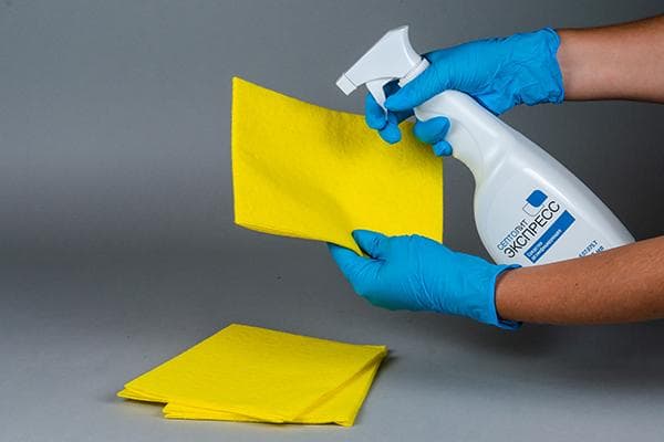 Verwendung von Antiseptika und Tüchern