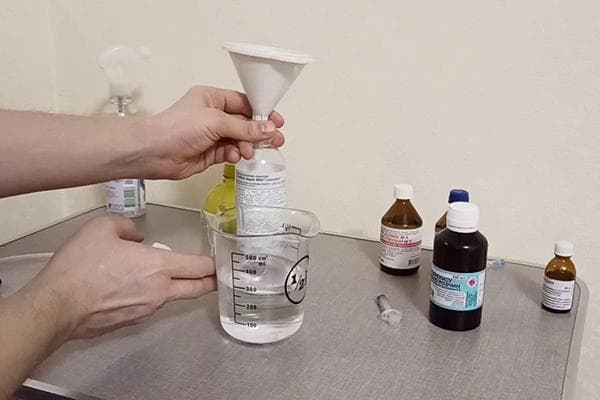 Herstellung eines Antiseptikums aus Haushaltsmitteln