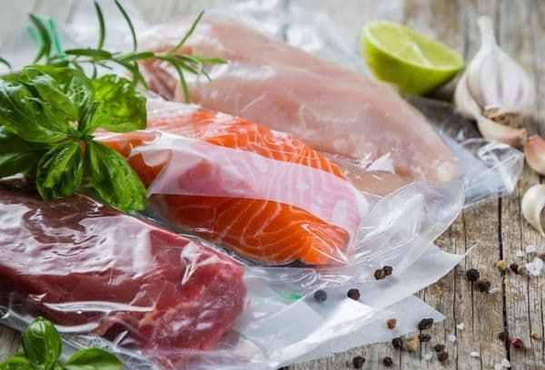 Fisch in Vakuumverpackung