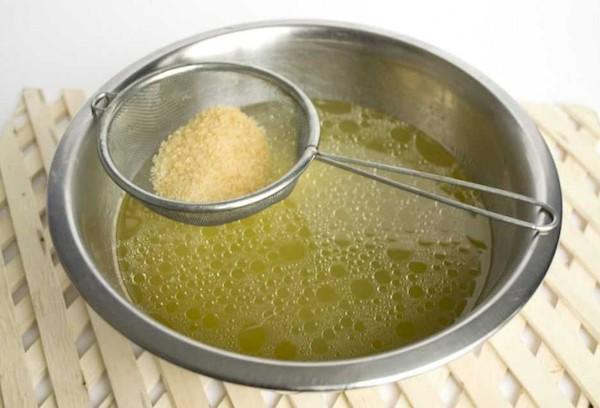 Gelatine anrühren