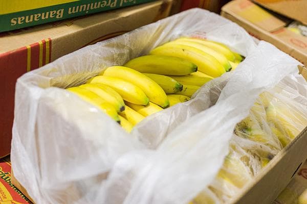 Kiste mit Bananen
