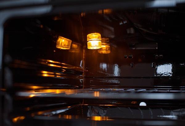 Lampe im Backofen