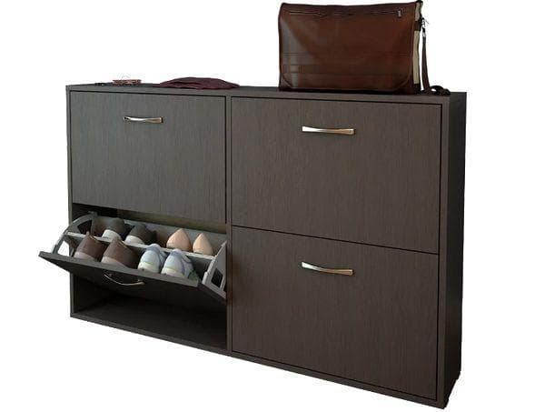 Schlanke Schuhgarderobe