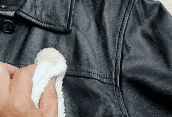 Reinigung einer Lederjacke