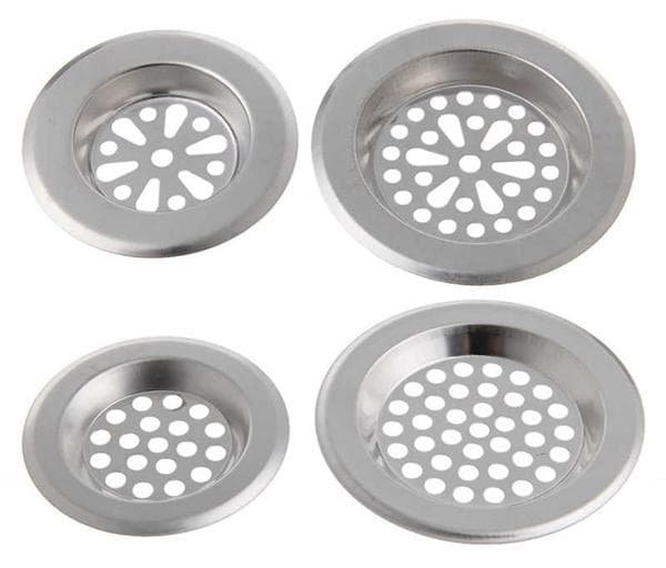 Metallabdeckungen für die Abflussöffnung im Waschbecken