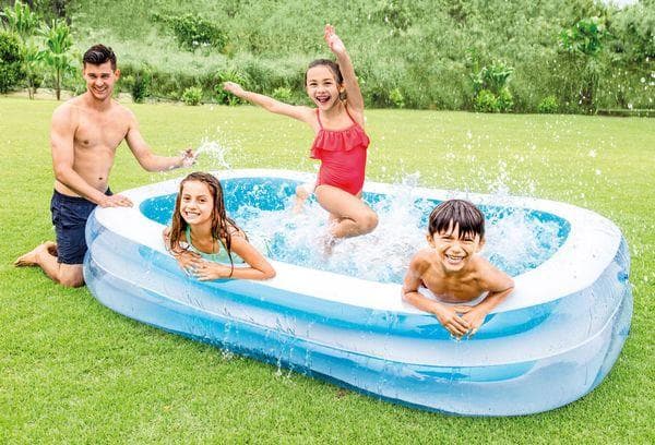 Aufblasbarer Pool für den Garten