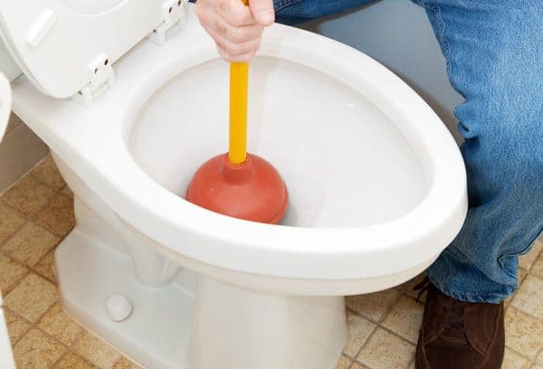 Die Toilette ist verstopft