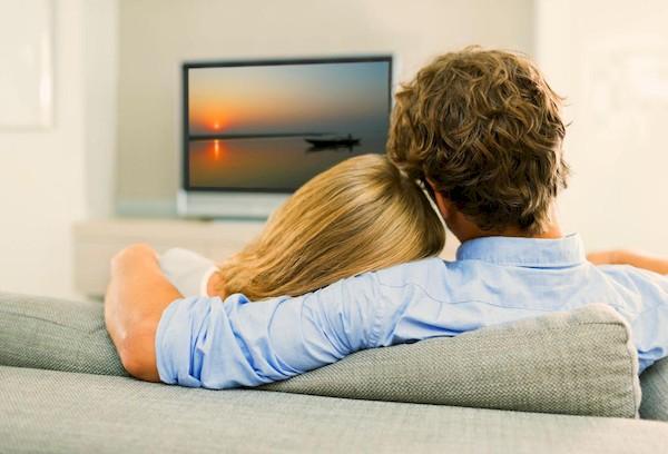 Fernsehen schauen