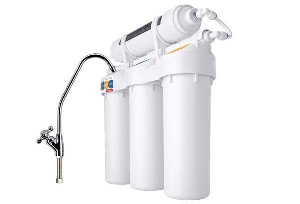 Filter, die am Wasserhahn installiert werden