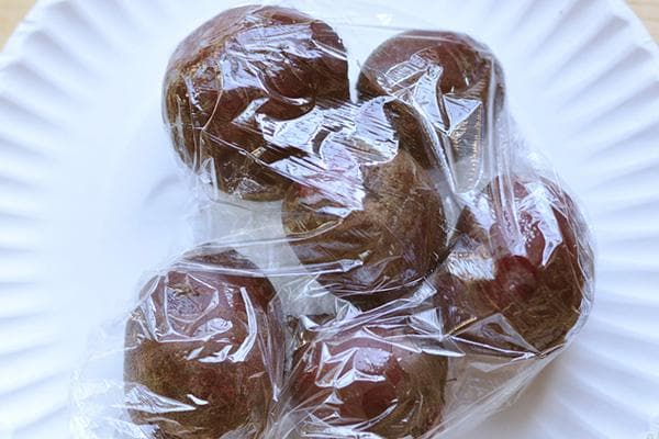 Gekochte Rote Bete im Beutel