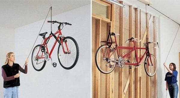 Fahrräder an der Decke