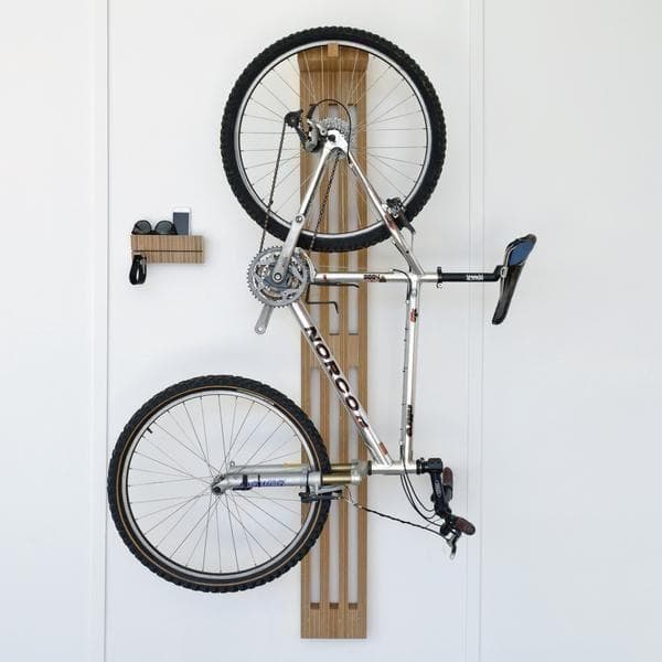 Fahrrad an der Wand