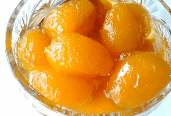Aprikosenmarmelade mit Kernen 3
